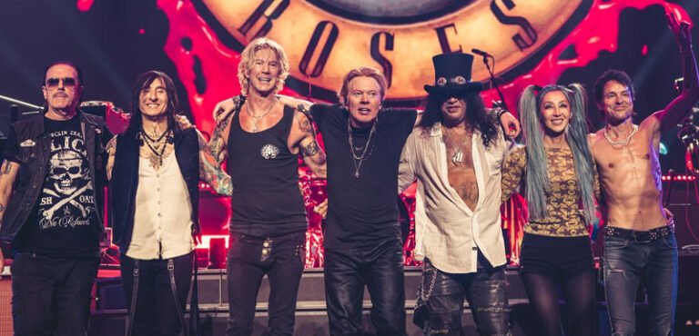 Guns N' Roses volta a tocar'Catcher in the Rye' - veja setlist e vídeos do show na Geórgia